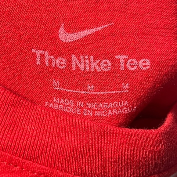 New England Patriots The Nike Tee Red Crewneck NFL Football Tshirt - Picture 4 of 4